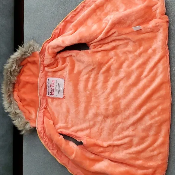 🆕️ HANTON Coral Quilted Faux Fur Removable Hooded Vest SIZE: L