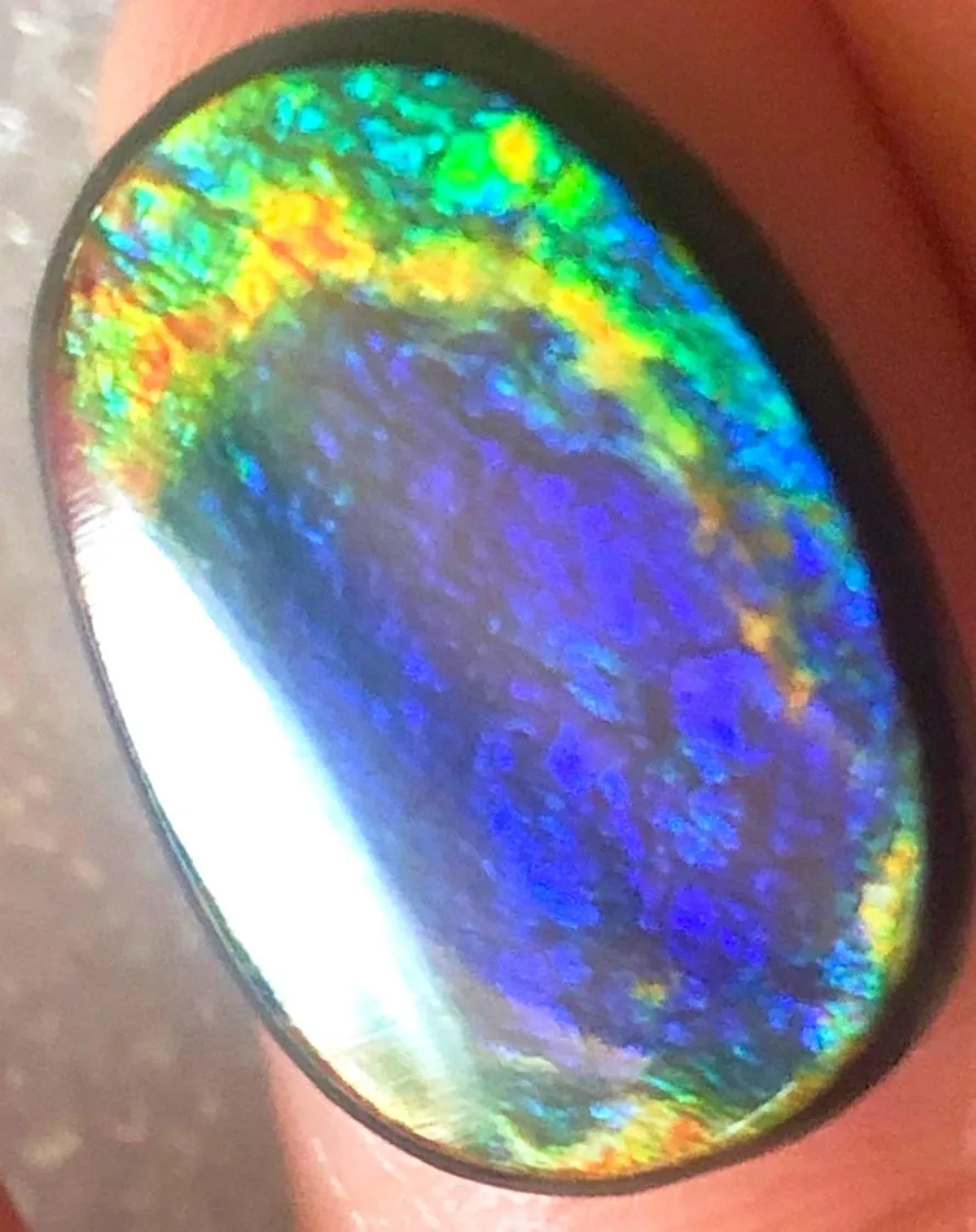 17  x 11.5 mm  Natural  Free Form . FFNT 100 Ammolite  ナチュラル　ルース　アンモライト フリーフォーム