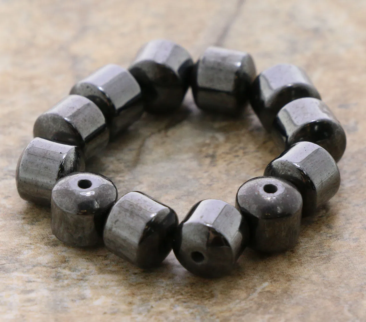 6mm Magnetic Hematite Drum Mh15