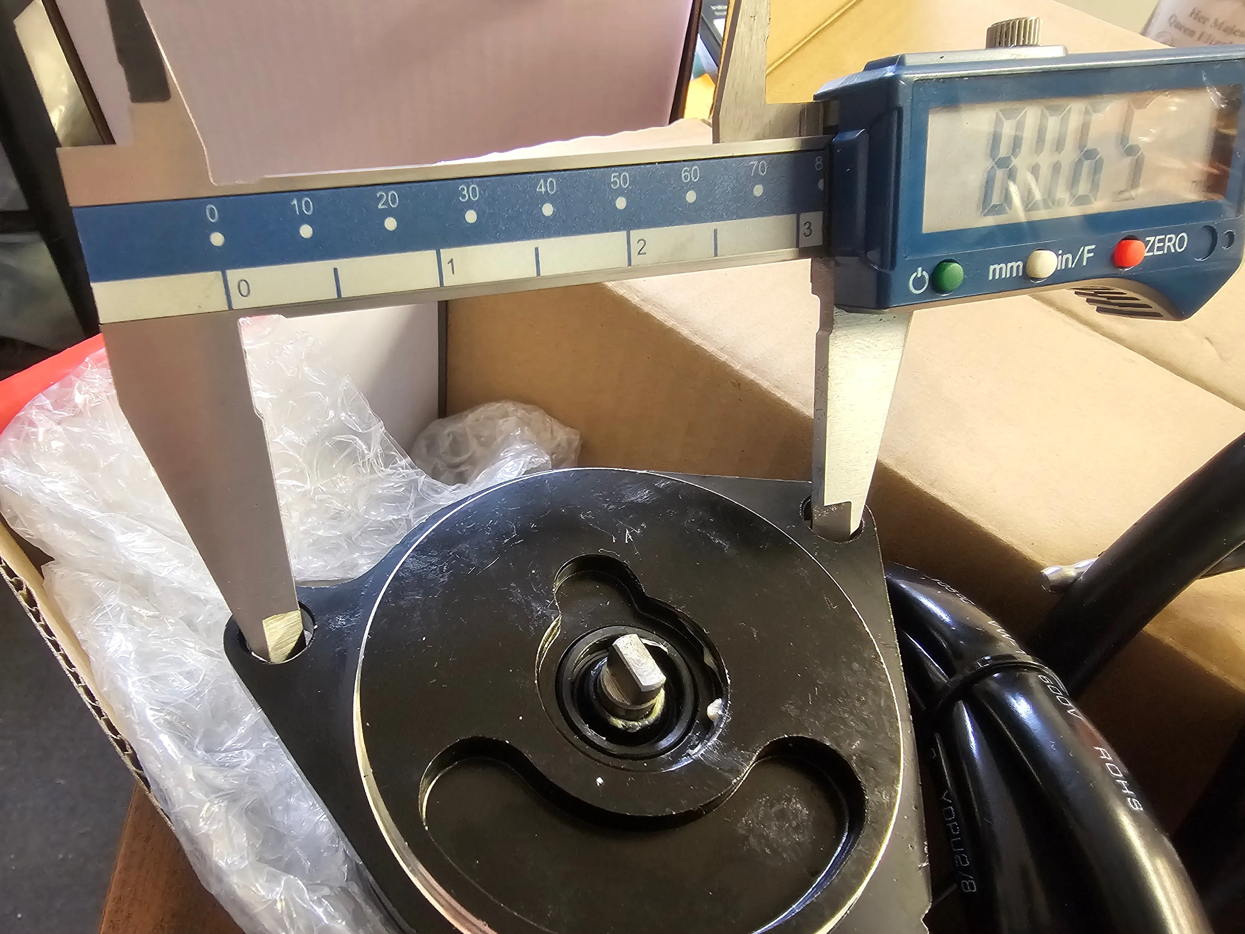 70B, 80A, 85A, 90A  Power Trim and Tilt Motor For Yamaha Outboard   6H1-43880-00 circa 1987~1991