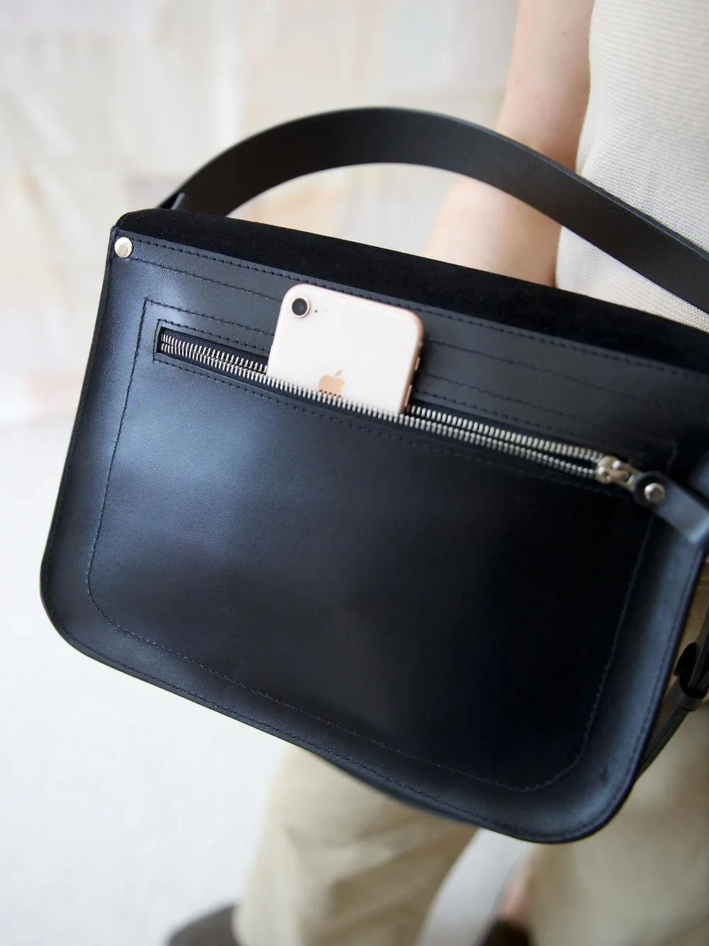ASTORIA Handbag - Black Suede