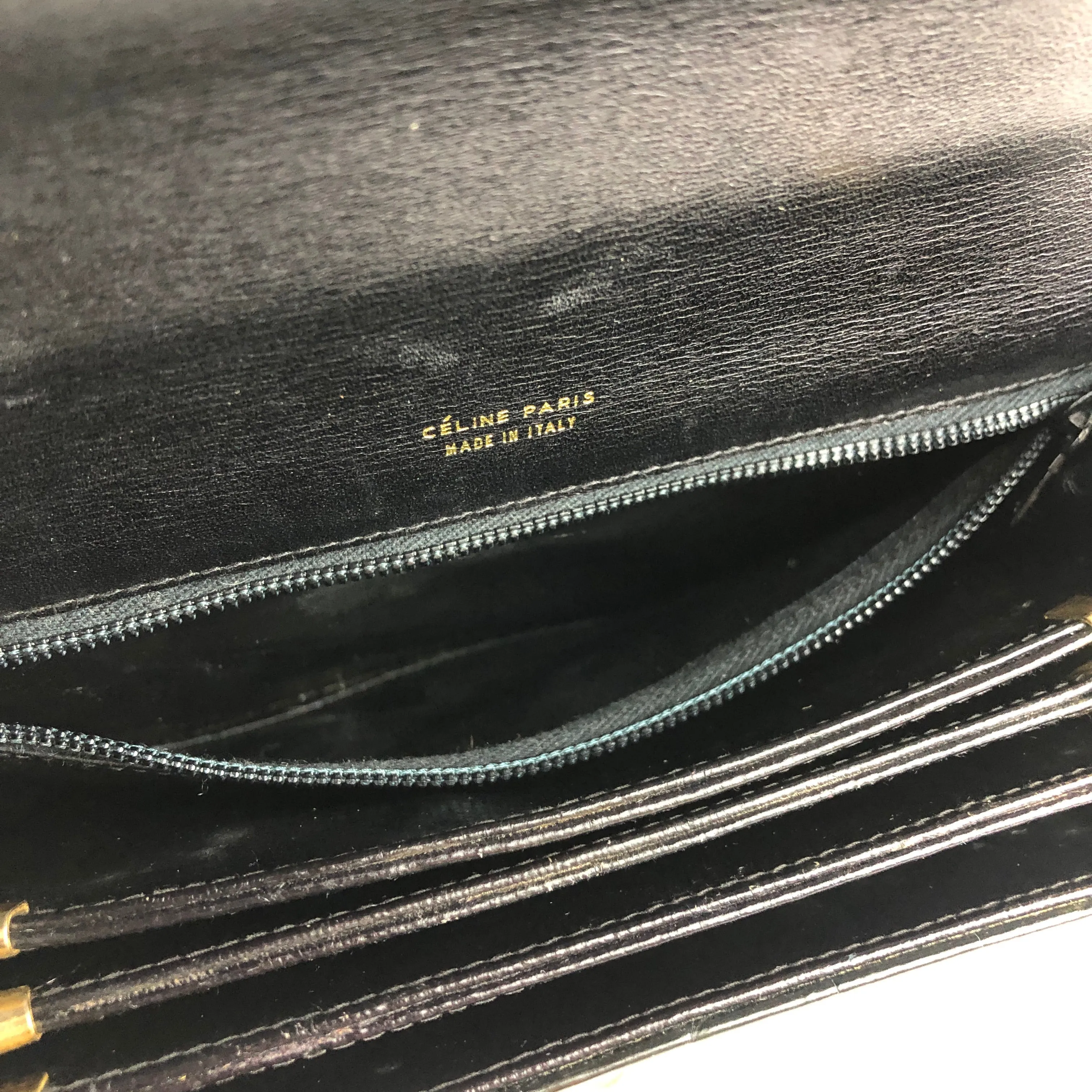 CELINE C logo Horse carriage Crocodile embossed leather Shoulder bag Black Old CELINE vintage 6tmne2
