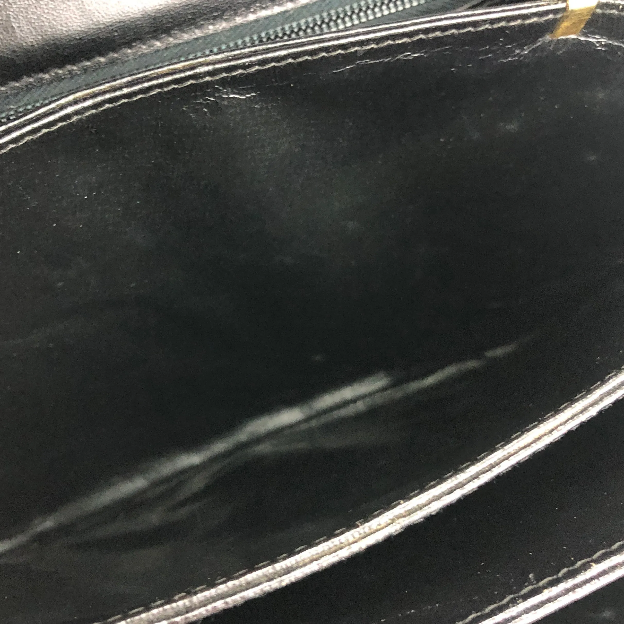 CELINE C logo Horse carriage Crocodile embossed leather Shoulder bag Black Old CELINE vintage 6tmne2