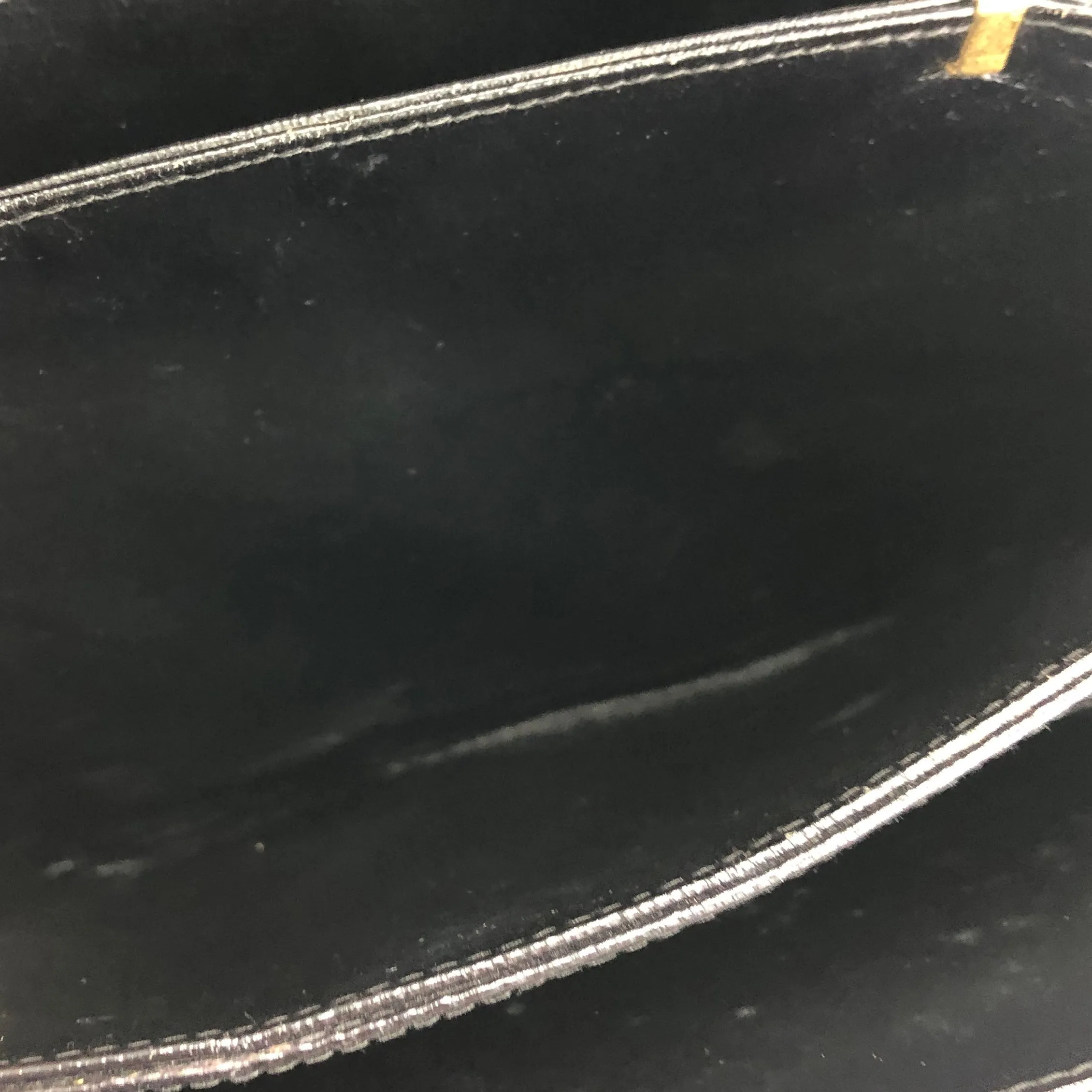 CELINE C logo Horse carriage Crocodile embossed leather Shoulder bag Black Old CELINE vintage 6tmne2