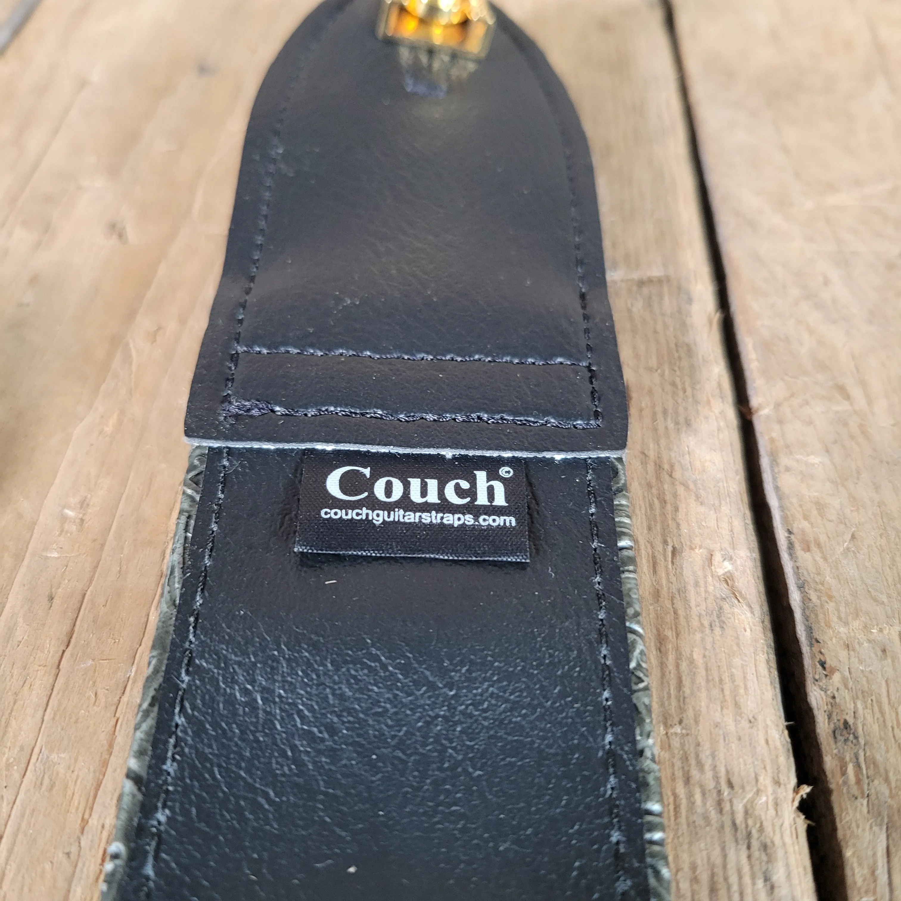 Couch Embossed Leather Guitar Strap with gold Schaller Straplocks