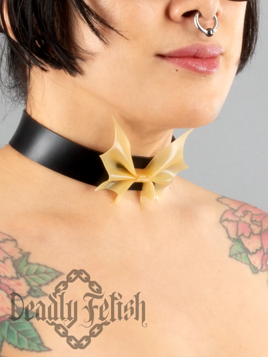 Deadly Fetish Latex: Basic Bat Bow Choker