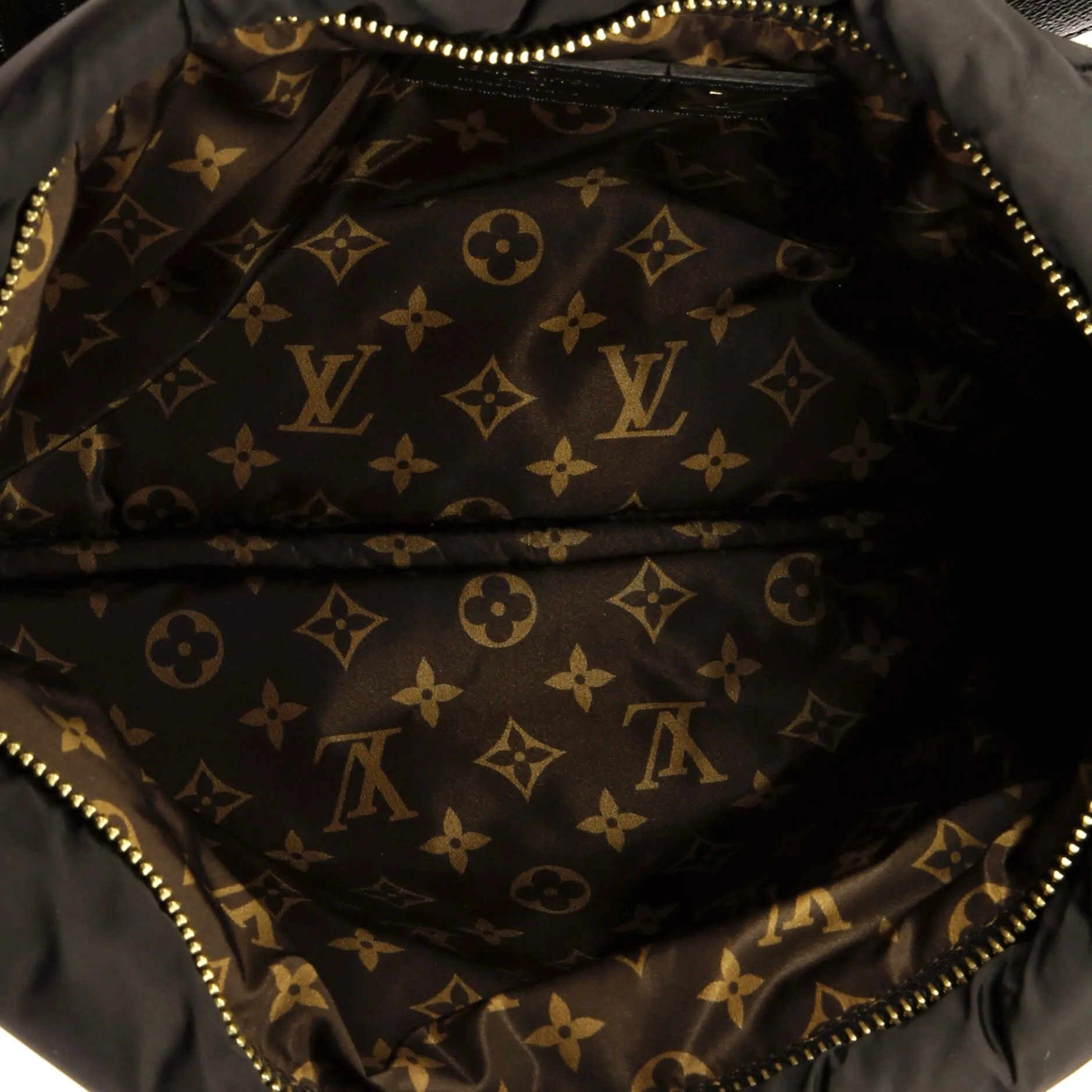 Designer Maxi Multi Pochette Accessoires Monogram Quilted Econyl Nylon