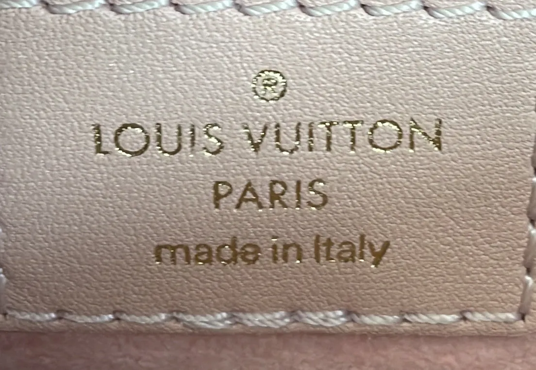 Designer New Wave Chain Bag NM Quilted Leather PM