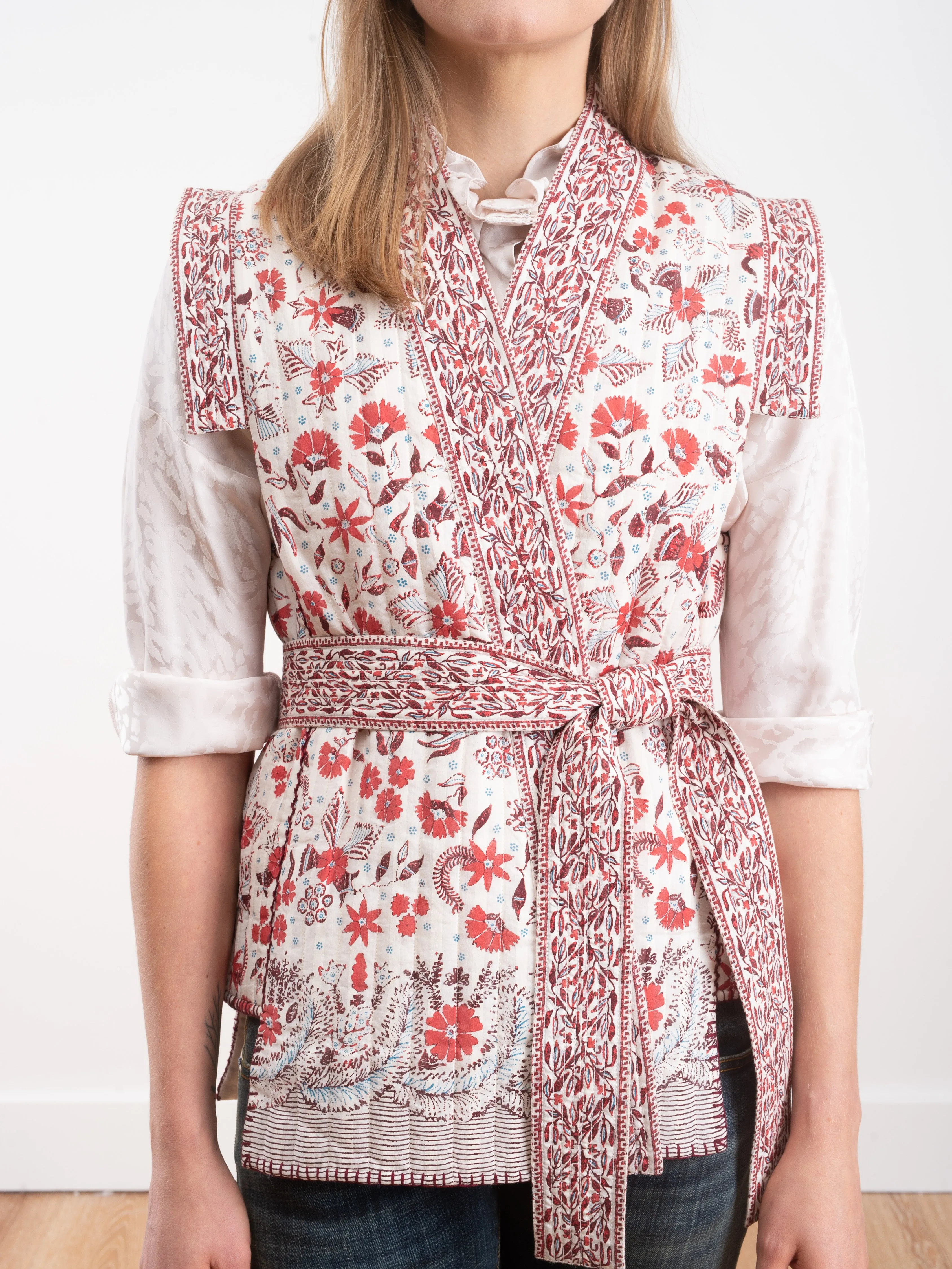 elok vest - cream