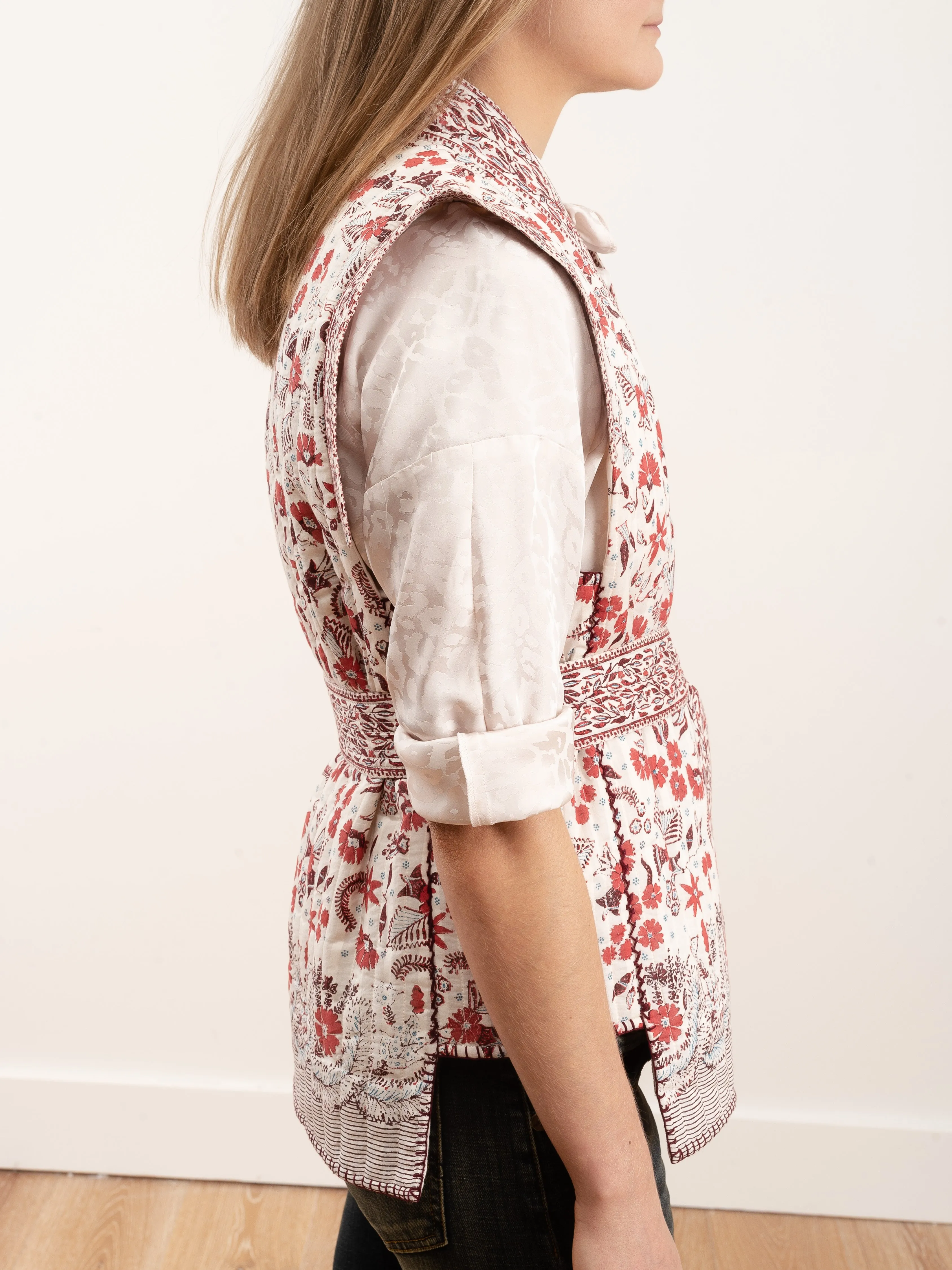 elok vest - cream