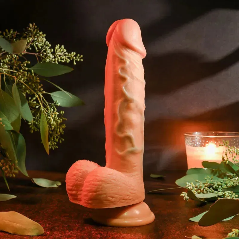 Evolved REALISTIC DILDO 8'' LIGHT