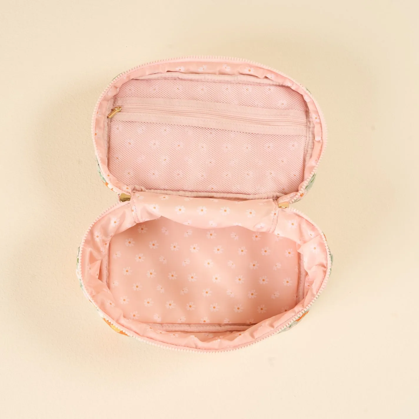 Glam & Go Quilted Makeup Bag
