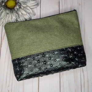 Green star studded zipper pouch