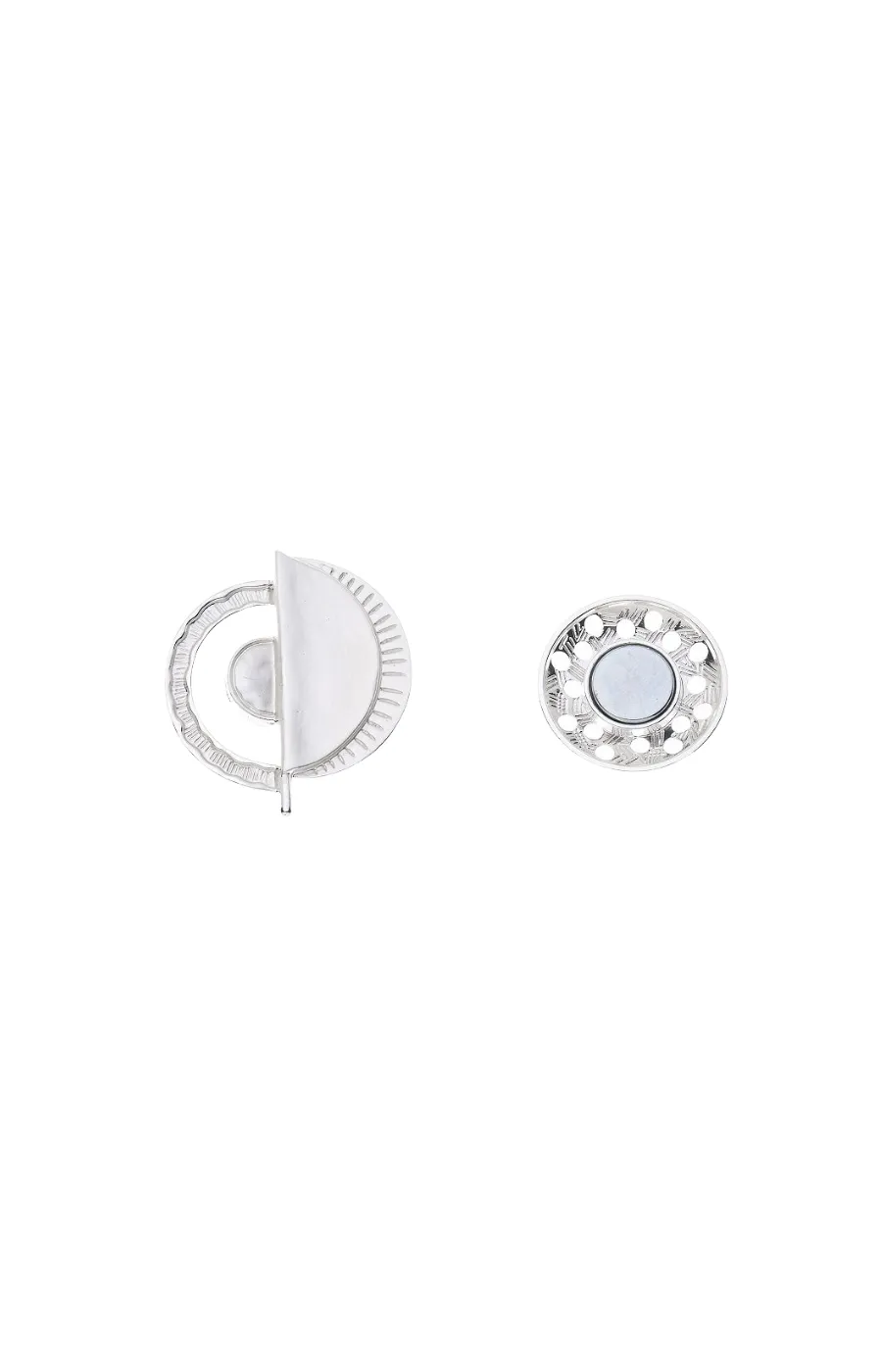Jasmine Magnetic Brooch in Silver