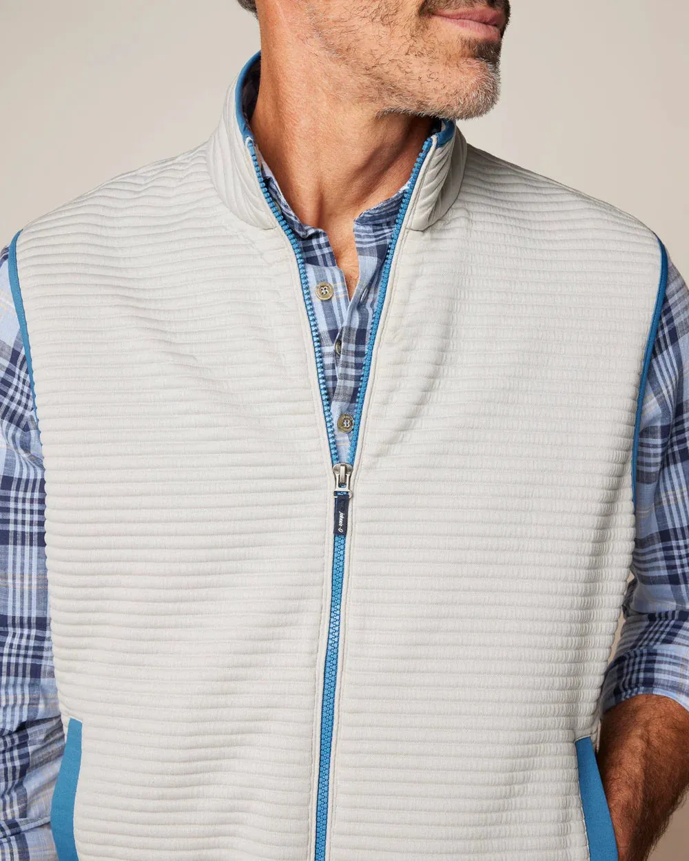 Johnnie O - Notch Quilted Knit Vest - Light Gray