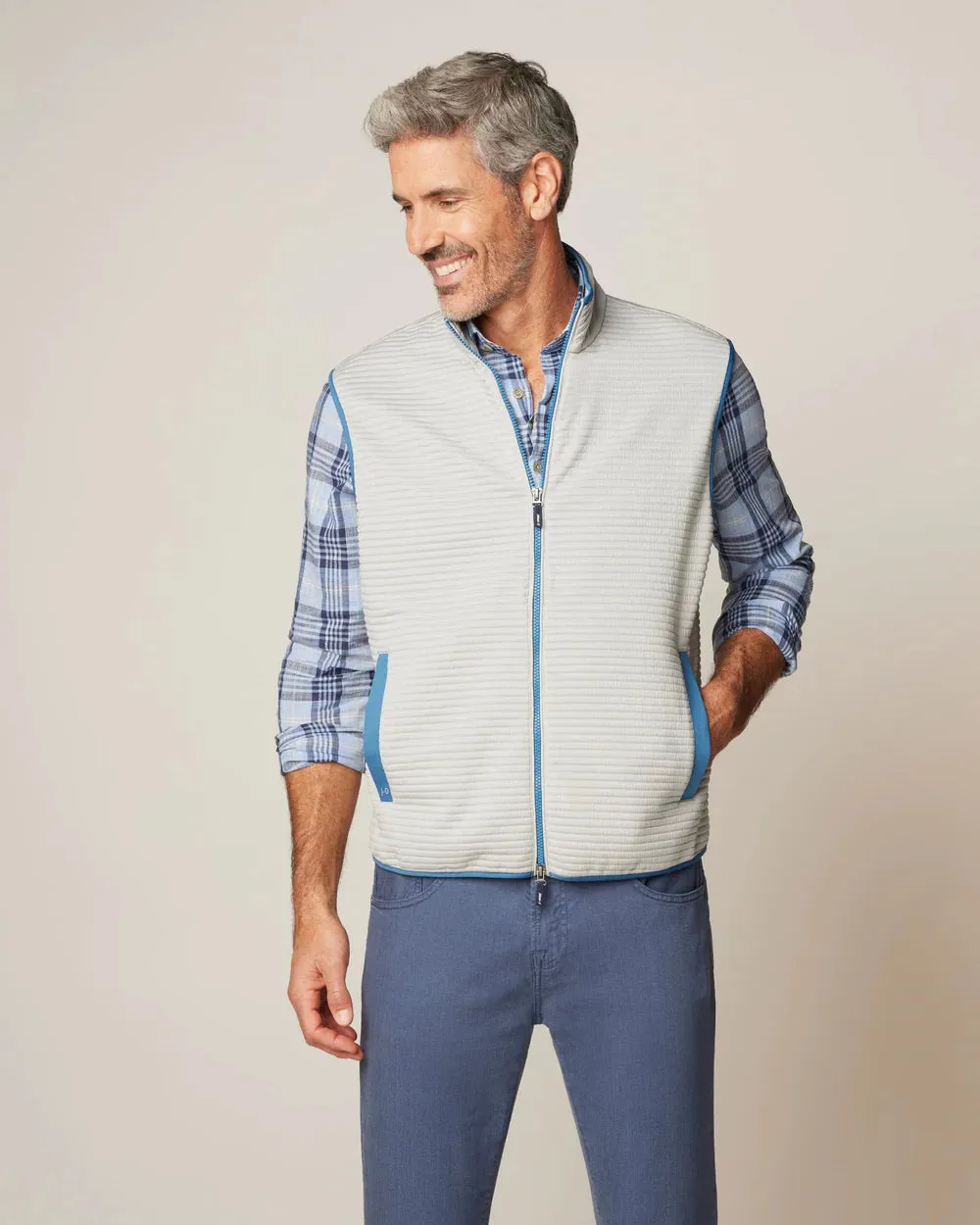 Johnnie O - Notch Quilted Knit Vest - Light Gray