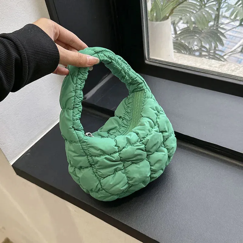 Kawaii Cloudy Pleated Mini Tote Bag 🌥️✨ | Quilted Dumpling Handbag for Stylish Women 💖👜
