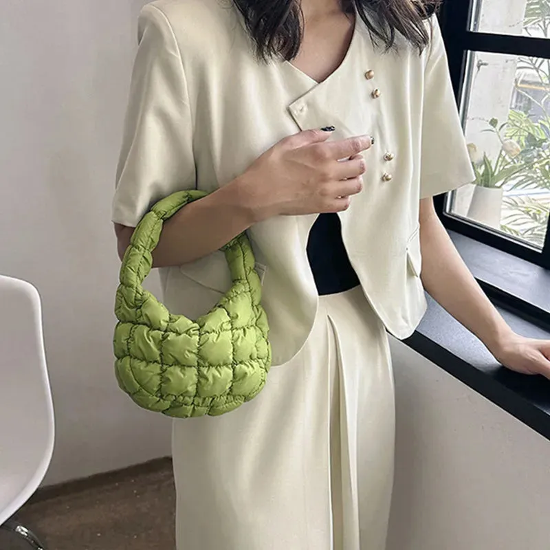 Kawaii Cloudy Pleated Mini Tote Bag 🌥️✨ | Quilted Dumpling Handbag for Stylish Women 💖👜