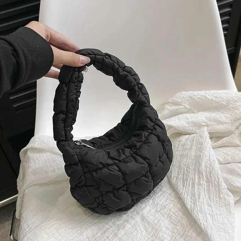 Kawaii Cloudy Pleated Mini Tote Bag 🌥️✨ | Quilted Dumpling Handbag for Stylish Women 💖👜