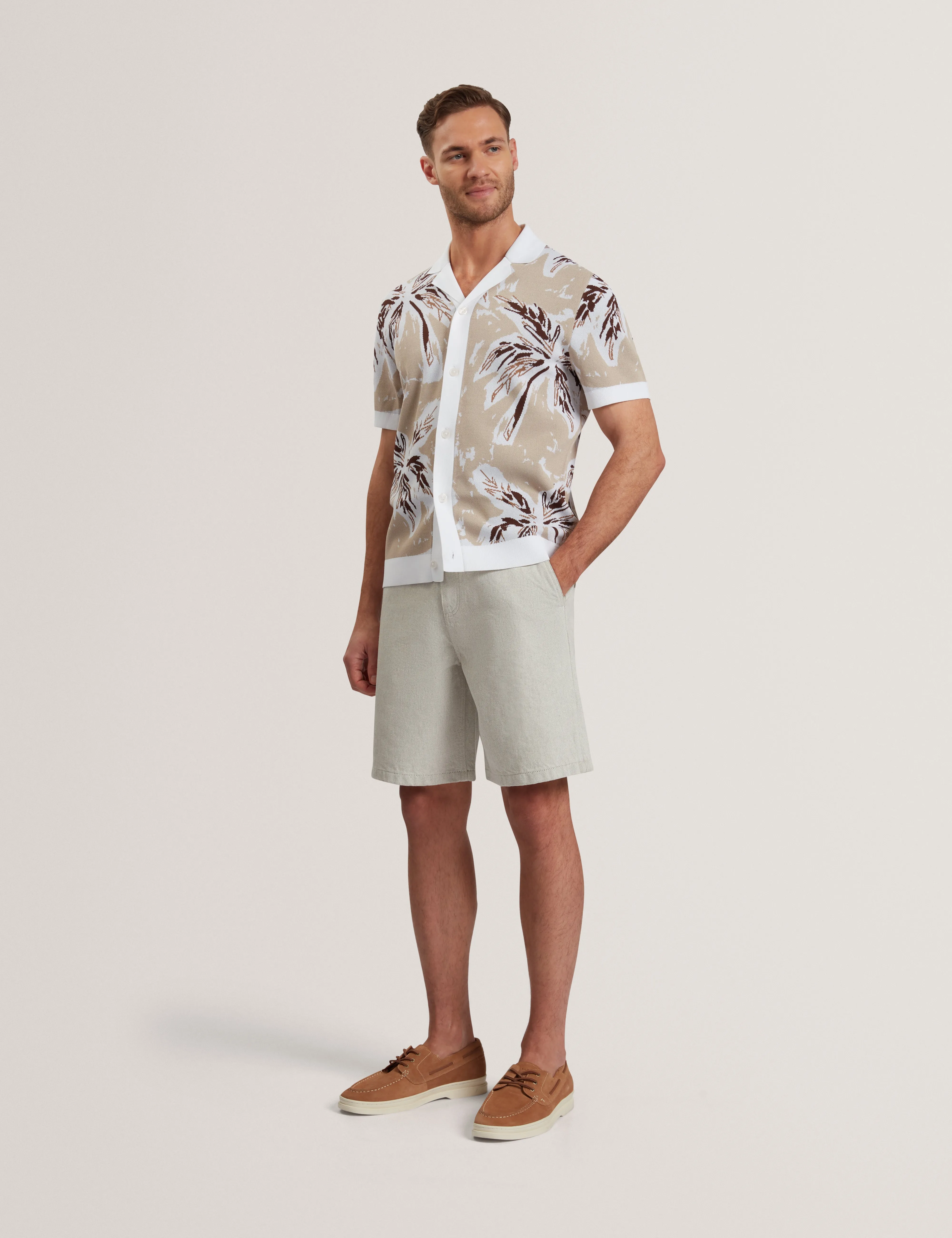 Kyes Short Sleeve Knitted Leaf Shirt Taupe