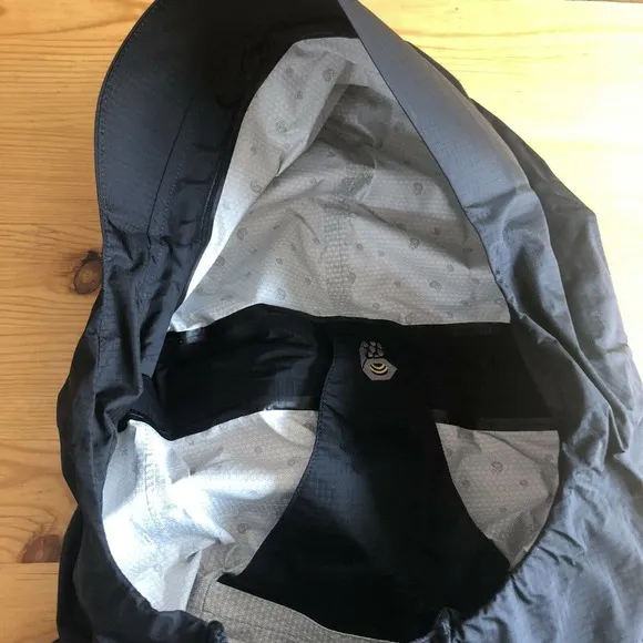 Mountain Hardwear Conduit Silk waterproof jacket full zip hooded womens M. AD