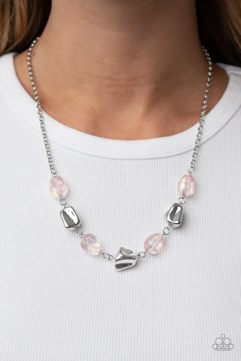 Paparazzi - Inspirational Iridescence - Pink Necklace
