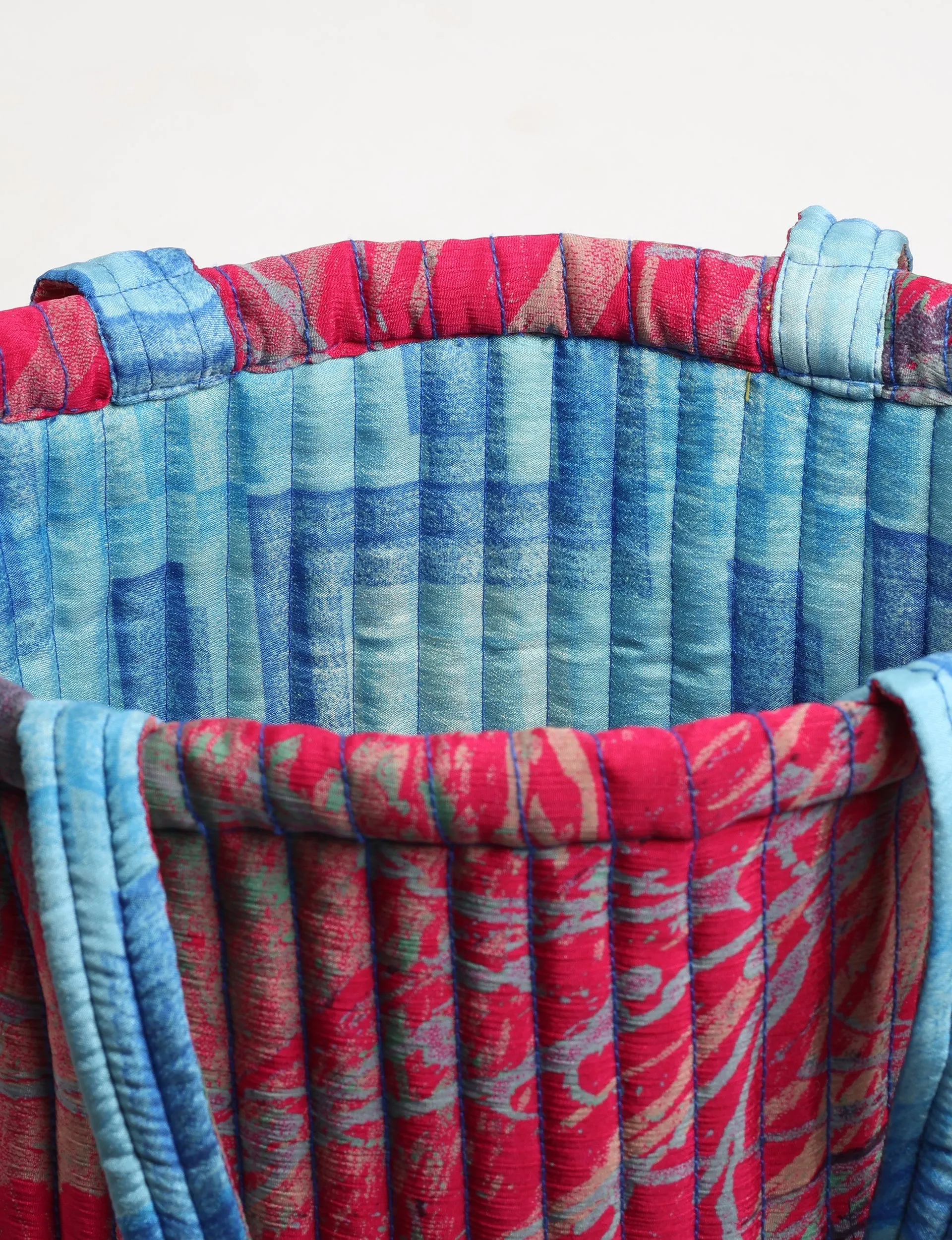 QUILTED SHOPPER BAG