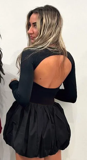 Romantic Bloom Backless Long Sleeve Dress with Graceful Silhouette