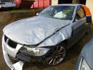 S2647 3' E90 Sedan 320d M47N2 AUTO 2006/06