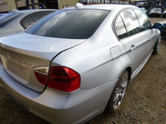 S2647 3' E90 Sedan 320d M47N2 AUTO 2006/06