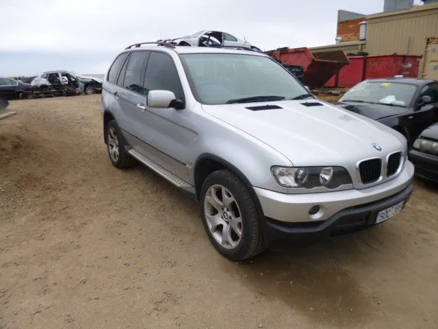 S2672 X5 E53 SAV 4.4i M62 AUTO 2003/06