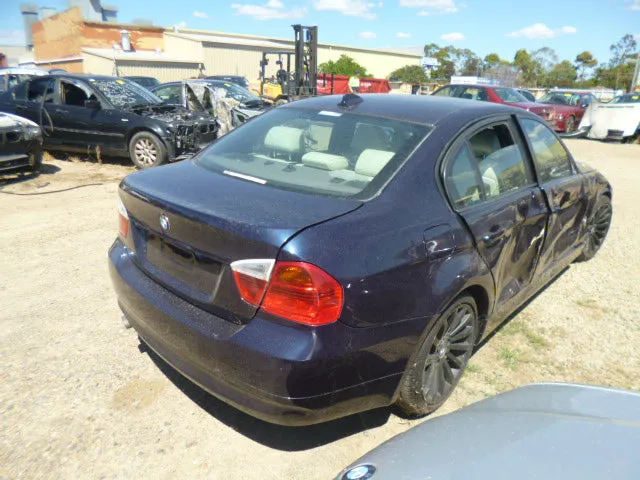 S2720 3' E90 Sedan 320i N46 AUTO 2007/04