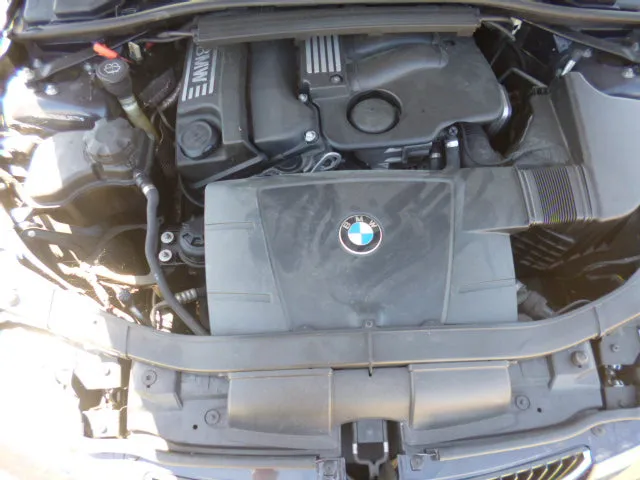 S2720 3' E90 Sedan 320i N46 AUTO 2007/04