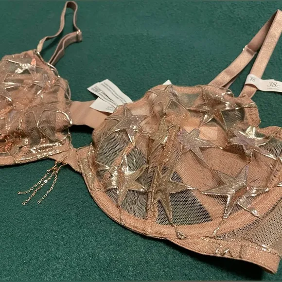 Sheer Shine Unlined Low-Cut Demi Bra