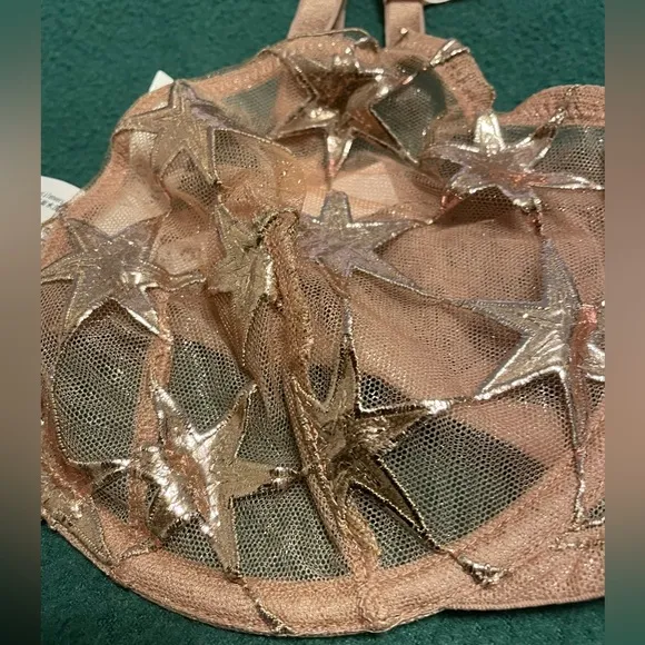 Sheer Shine Unlined Low-Cut Demi Bra