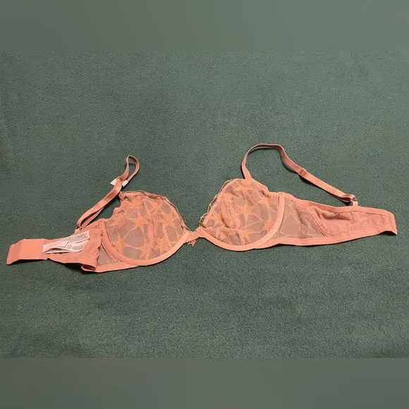 Sheer Shine Unlined Low-Cut Demi Bra