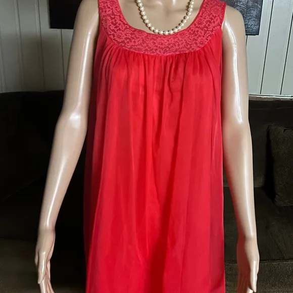 Texsheen • Vintage • USA • Small (32) • Sheer • Red • Babydoll Chemise Nightgown