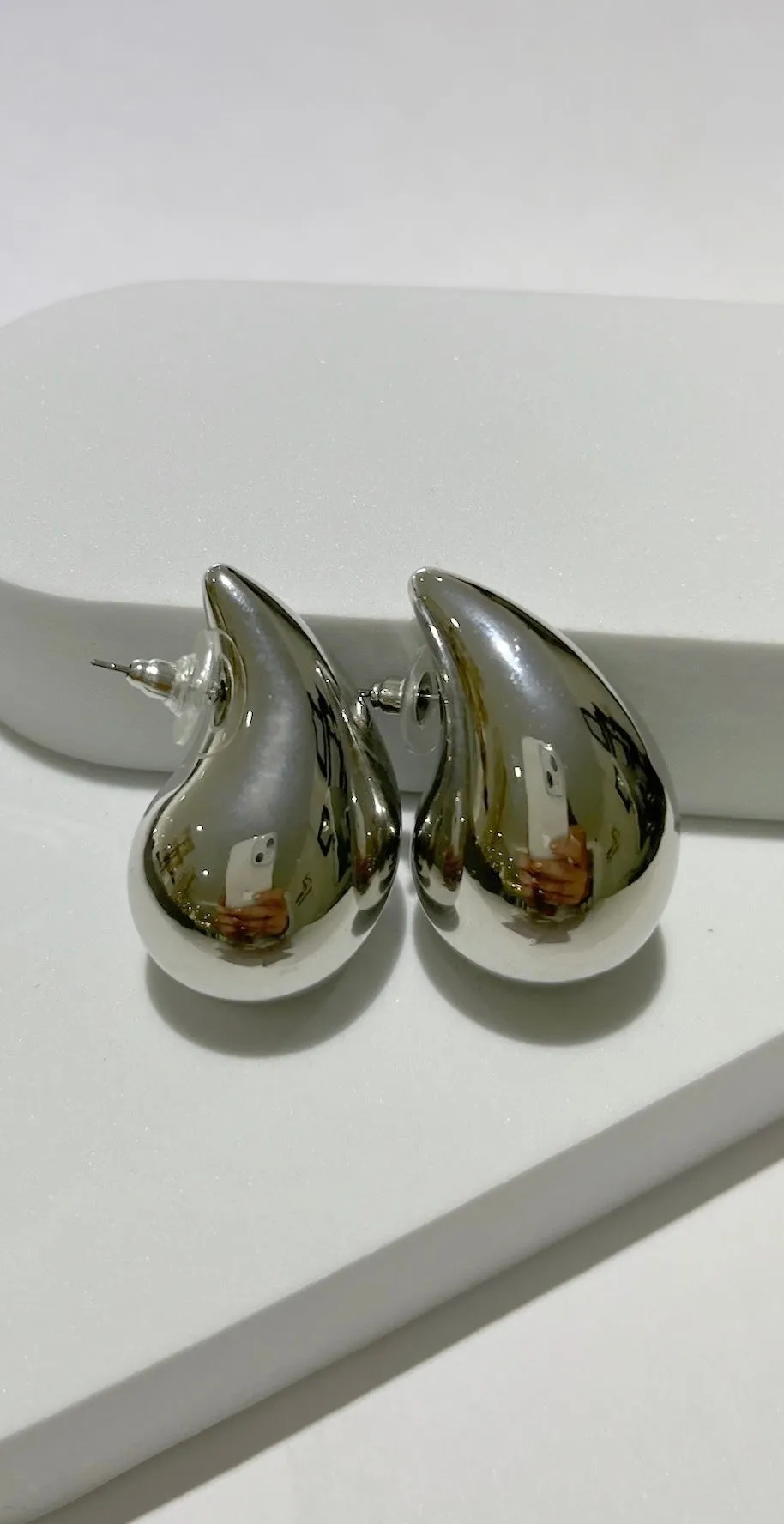 The Trendiest Water Drop Silver Earring