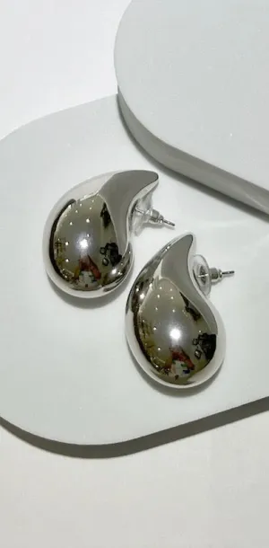 The Trendiest Water Drop Silver Earring