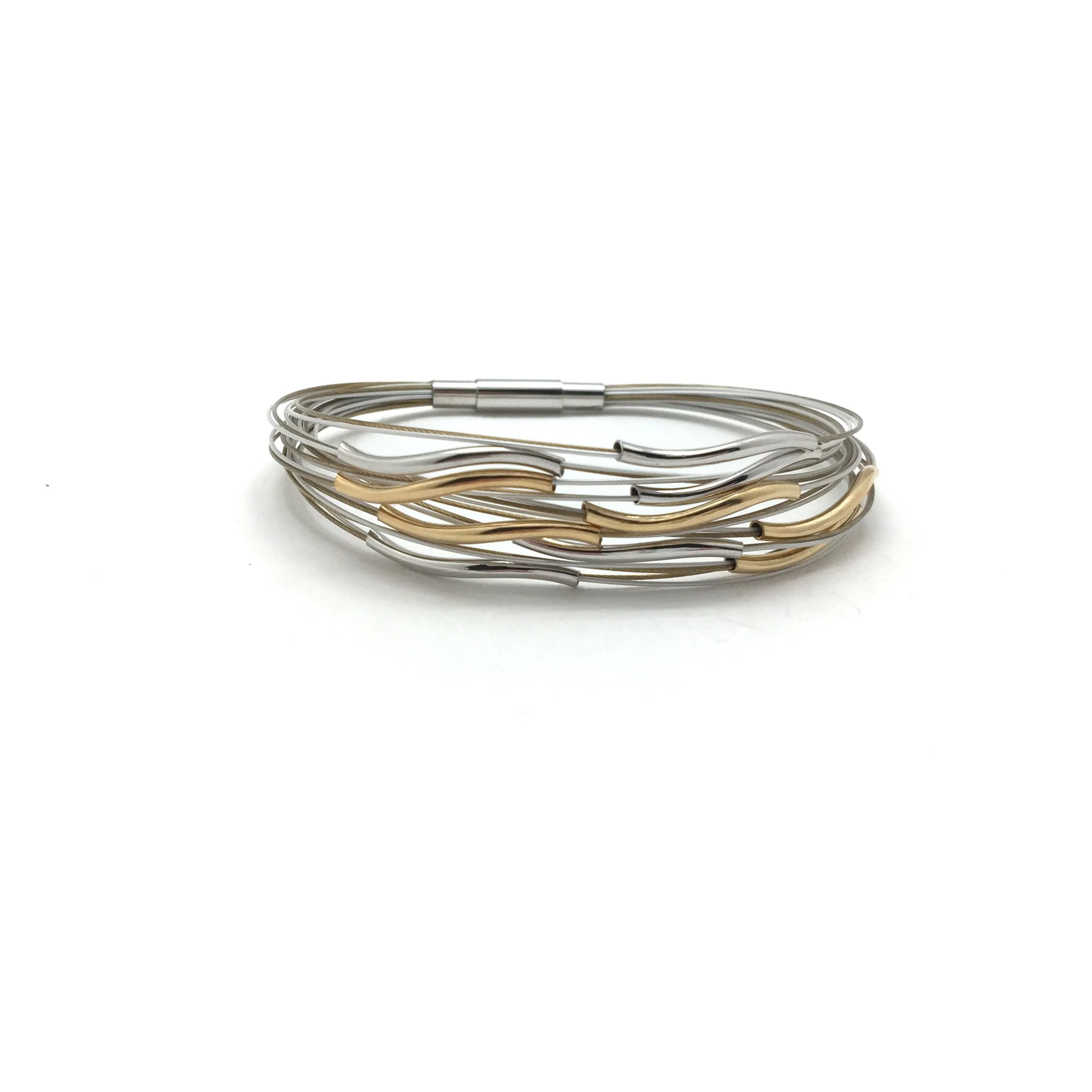 Thin Wavy Bracelet