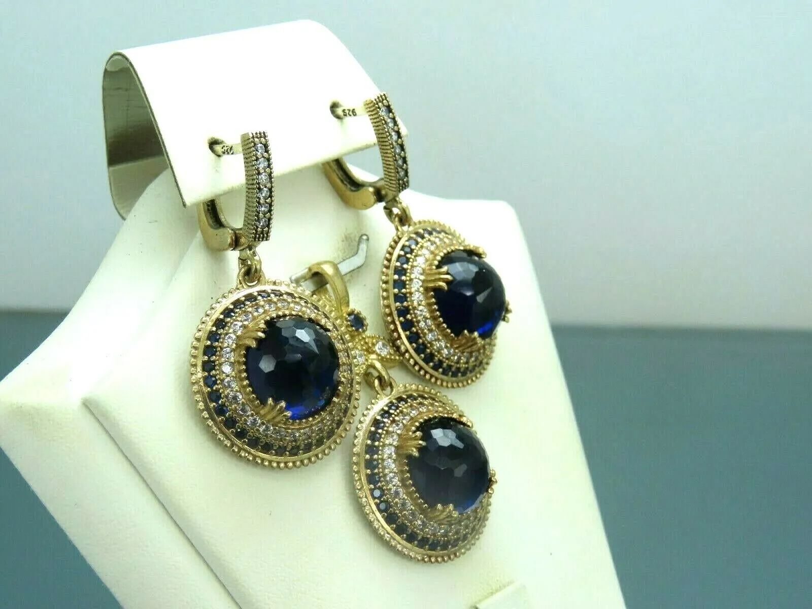 Turkish Handmade Jewelry 925 Sterling Silver Sapphire Stone Women's Earring & Pendant Jewelry Set