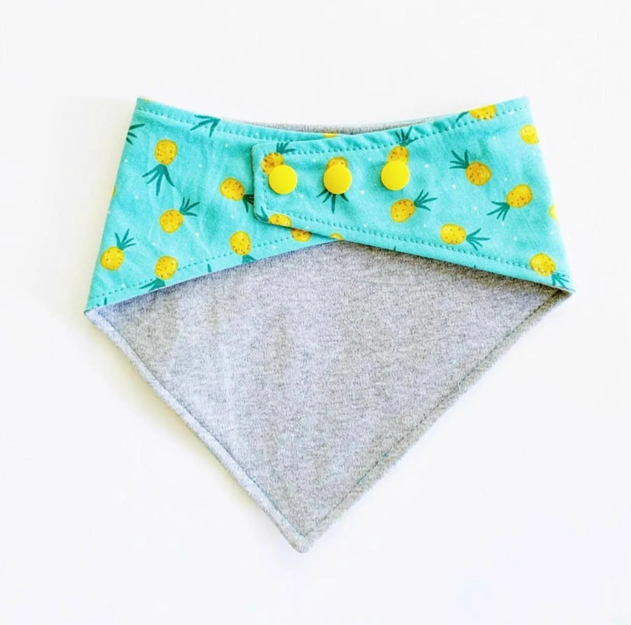 Very Vintage Designs - Critter Crowns - Mustard Yellow Animals Snap Dog & Cat Bandana
