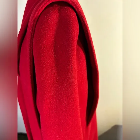Vintage 1980s Pavilion Petites 100% Wool Cherry Red Overcoat Size 4P