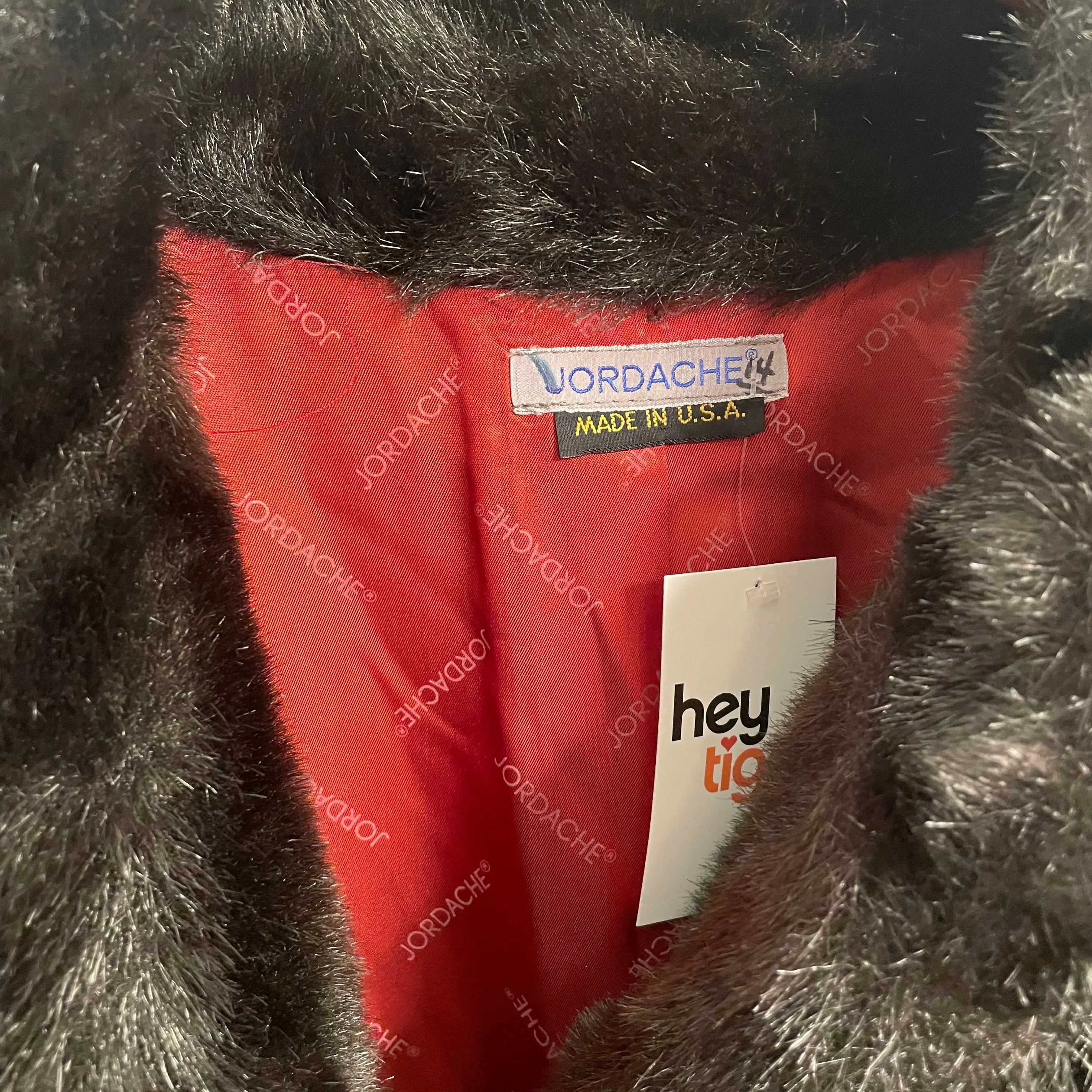Vintage 70s/80s Jordache Faux Fur Coat // Medium-Large (ht2400)