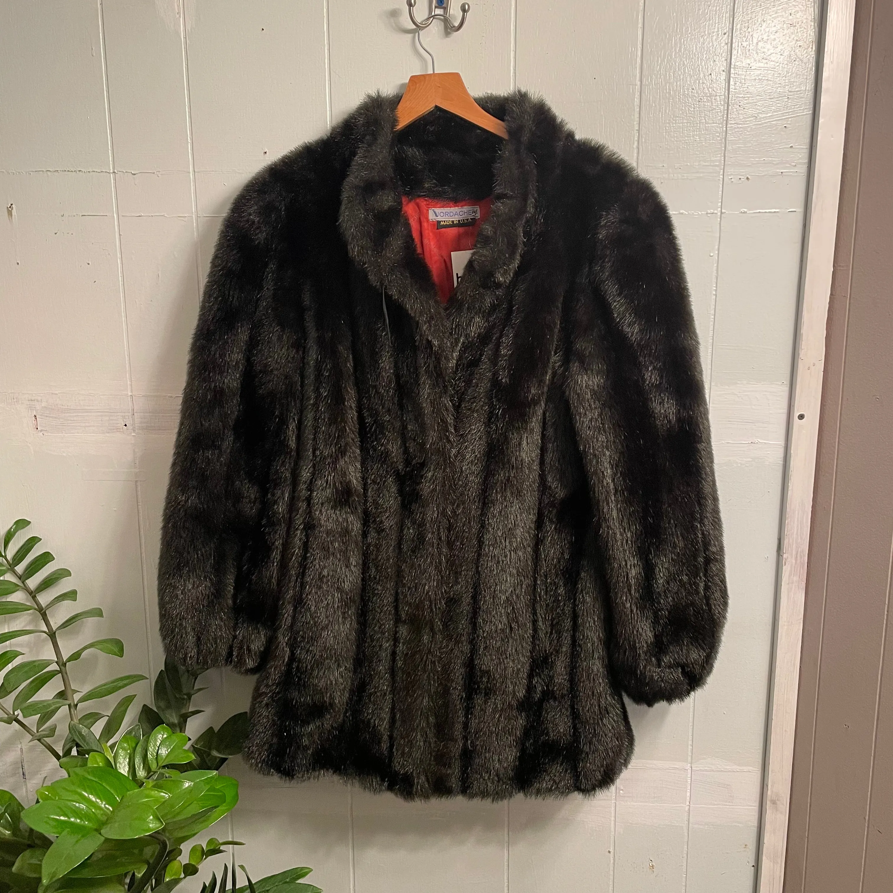 Vintage 70s/80s Jordache Faux Fur Coat // Medium-Large (ht2400)