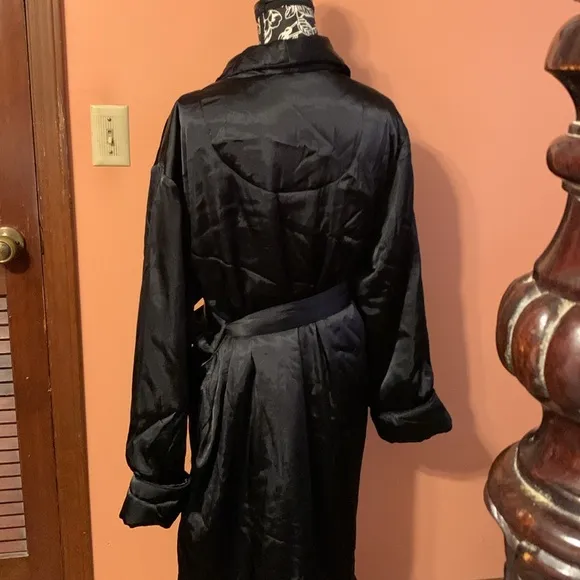 Vintage Beautiful Black Jacklyn Smith Robe!!! So Warm &amp; Gorgeous!!!