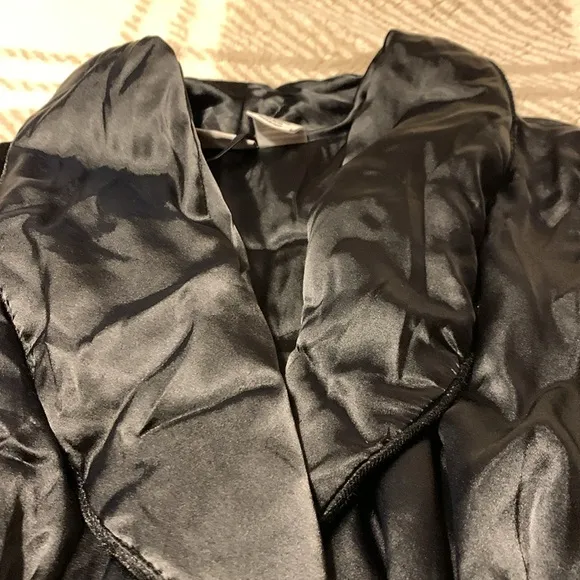 Vintage Beautiful Black Jacklyn Smith Robe!!! So Warm &amp; Gorgeous!!!