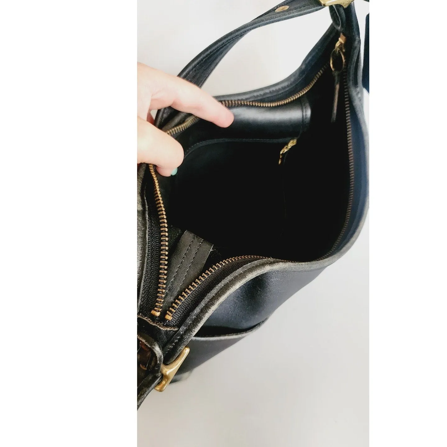 Vintage COACH Legacy Boho Shoulder Bag Black Leather  9058