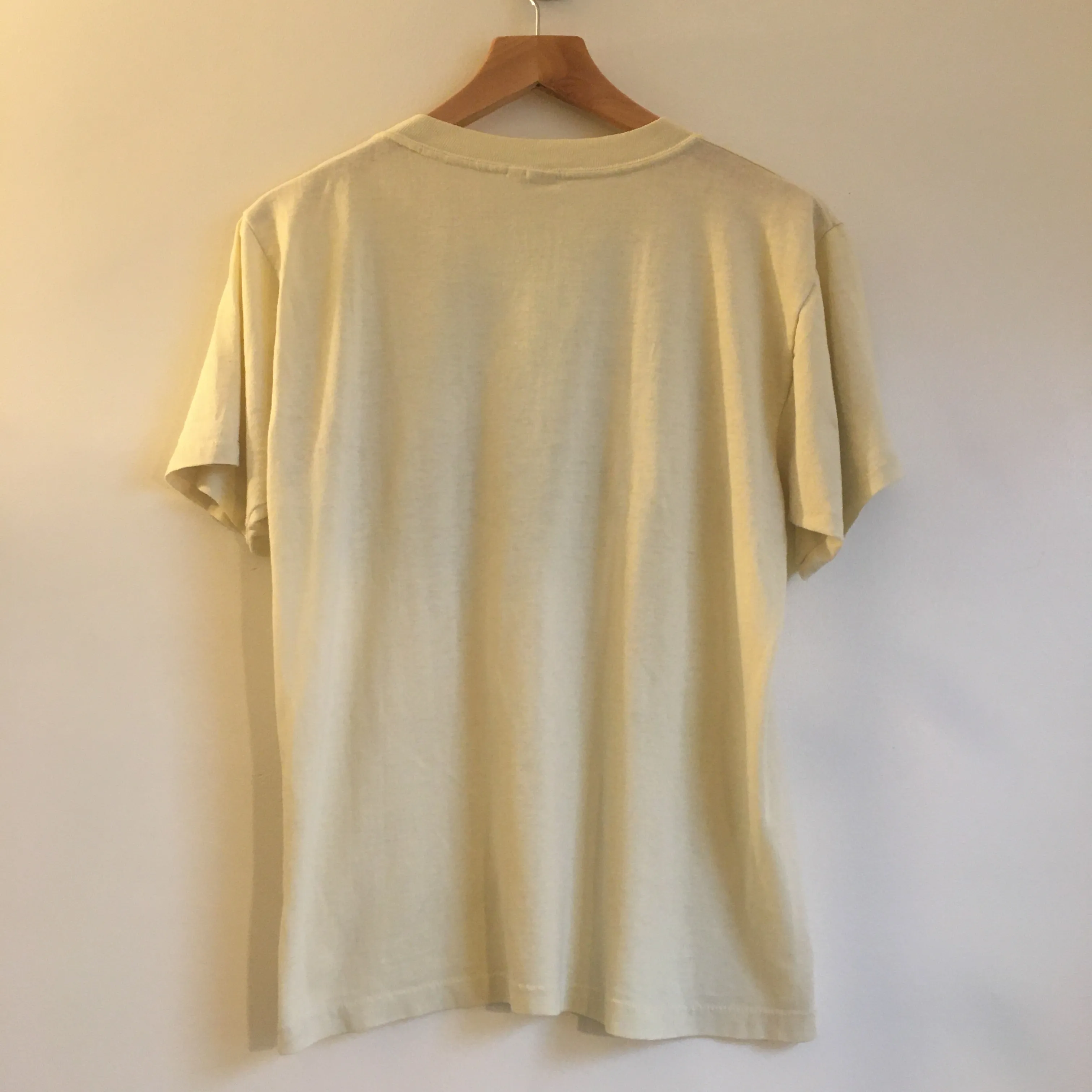 Vintage ELVIS 10th Anniversary Tribute tee // size small